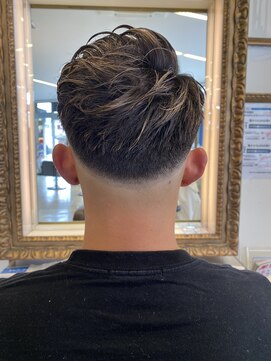 コワファースト 大分(COIFF1RST) フェードリタッチ