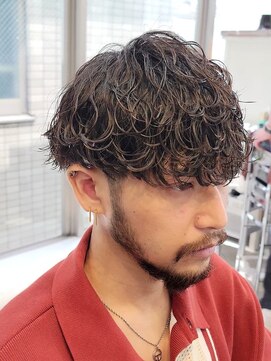 フィフス 原宿(fifth) ツーブロックマッシュ波巻きスパイラルパーマスキンフェード