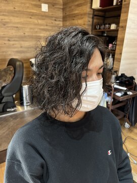 レック(REK) メンズ　スパイラルパーマ　ロング　アッシュ