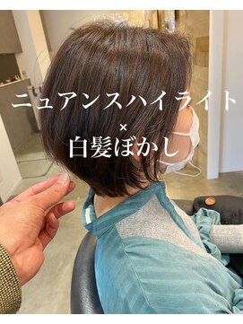 ドルセプラタ(Dulce plata) ニュアンスハイライト×白髪ぼかしショートスタイルブラウン