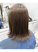 外ハネミディアム似合わせカットアッシュブラウンつや髪美髪30代