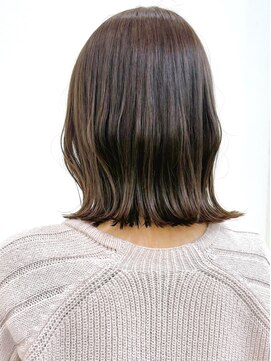 セイドット リー(Say. Ree) Say.切りっぱなしボブカーキベージュ外ハネボブ結べるボブ表参道