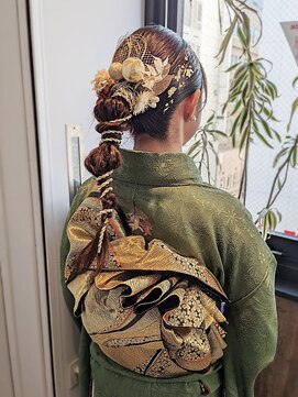 ヘアリゾート粋 新宿三丁目本店 【新宿三丁目】振袖着付けへアセット