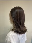 インナーカラーボブ　イヤリングカラー