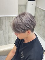 エスト 幕張本郷(est.) 【ブリーチ2回】圧倒的透明感◎シルバーカラー×センターパート