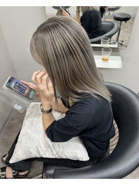 リングバイモアムー(Ring by Moremuu) シャドウルーツ