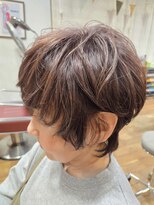 リビングヘアルーム(LIVING HAIR ROOM) ナチュラルショート