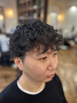 アンカー(ANCHOR)&nbsp;MEN’S HAIR/サーフカール/刈り上げセンターパート/印西市