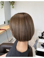ニコア(nicoa)&nbsp;丸みシルエットで魅せる艶ボブ