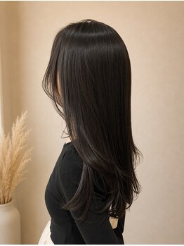 palugic【パルジック】【10月1日 NEWOPEN(予定)】の写真/【京都】髪の芯からうるおい満たされる。極上トリートメントで「憧れのうるツヤ髪」へ。