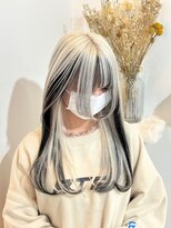 アンドソー 池袋(&so.)&nbsp;ホワイトブラックカラー［ブリーチ/ハイトーン/池袋］