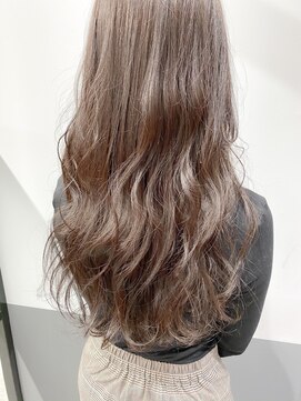 ジーナ 札幌(Zina) 【Zina札幌】イメチェン毛先パーマ耳かけ×フォギーベージュ