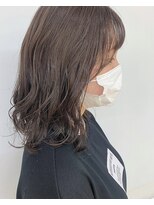 クオリス 上板橋店(QUALIS) オリーブベージュ/結べる長さ/グレージュ/ツヤ髪/20代ボブ