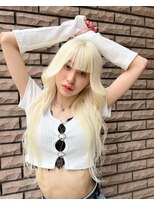 ジーナ(XENA) 【光】white blonde