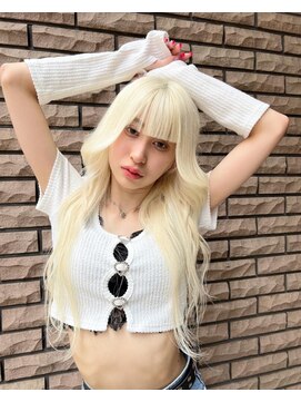 ジーナ(XENA) 【光】white blonde