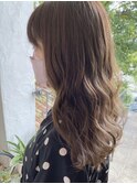 フラットミディアム♪シアーベージュで透き通る透明感☆