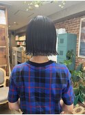 切りっぱなしミニボブ