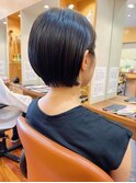 バッサリショートカットに！丸みのあるショートボブスタイル！！