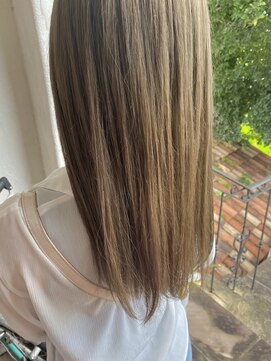 パディントン(Paddington) 自然なブロンド♪艶感ベージュで上品に☆