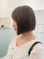 ニトバイアンキシム(nit by ahnkism)&nbsp;ボブミルクティーベージュブリーチダブルカラー堀江