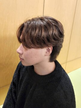 ニアウ 伊勢崎連取店(Niau) センターパートウルフニュアンスパーマ