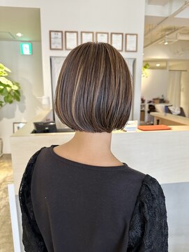 クロップ(CROP) 【CROP】ハイライト×白髪ぼかし×ボブ