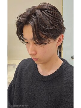 六本木美容室 白金店 ニュアンスパーマ/ダウンパーマ/マッシュ/韓国/メンズ/眉毛