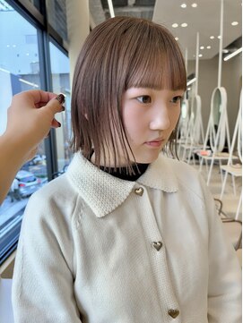 スニュウ(snuw) (snuw_hotaru)レイヤーボブモカブラウンブリーチなし