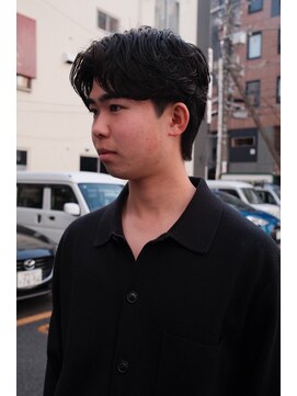 パーク(PAAQ) ニュアンスパーマフェザーパーマ毛流れパーマメンズカット