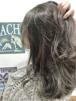 ノーム 横浜(NORM)&nbsp;norm横浜 グレージュ×ハイライト