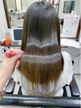 グーフィートーキョー 銀座(Goofy Tokyo) 酸熱トリートメント/アッシュベージュ/髪質改善トリートメント