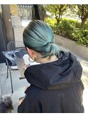 エメラルドグリーン　ターコイズブルー　バレイヤージュ　渋谷
