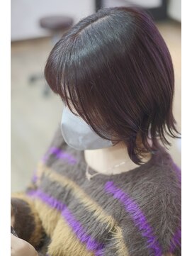 ヘアーサロン カシータ(Hair Salon CASITA) カシスピンク×顔まわりレイヤー×切りっぱなしのラフなボブ