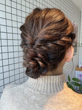 アンリ(anri) ゆるふわアレンジ