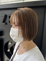 ヘアーアンドメイク ビス(HAIR&MAKE bis)&nbsp;ぱっつんミニボブ
