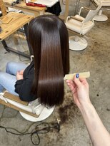 ウィークエンド(WEEKEND)&nbsp;髪質改善ストレート+トリートメント【￥16000】