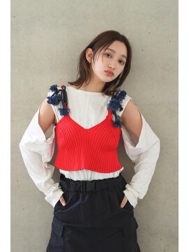 シーム(SEAM) 揺らぐ今どきレイヤーボブ