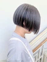 モリオ フロム ロンドン 成増店&nbsp;【morio成増 セリザワ】刈り上げボブ グレージュアンブレラ