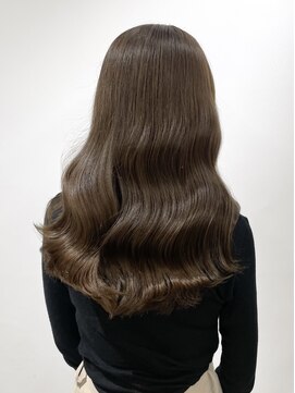 タス(tas) ベージュブリーチなしカラーオリーブベージュ