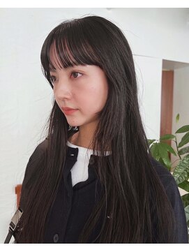 シスノーラ(sisu nolla) bangs cut