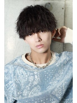 リップス 横浜(LIPPS) 無造作ツイストスパイラル