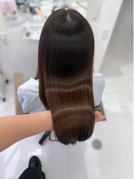 ハピネス 梅田茶屋町店(HAPPINESS) 韓国風/レイヤーカット/顔周り/顔まわり/髪質改善/ベージュ