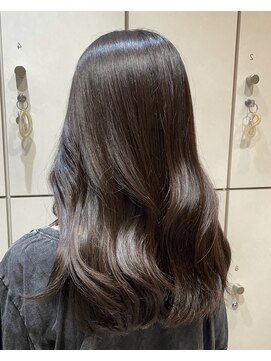 ヴァネッサ VANESSA ロングカット×吉川沙知