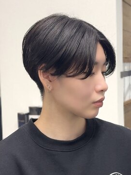 ビュー フクオカ(VIEW FUKUOKA) ハンサムショート/刈り上げ/センターパート/顔周り/髪質改善