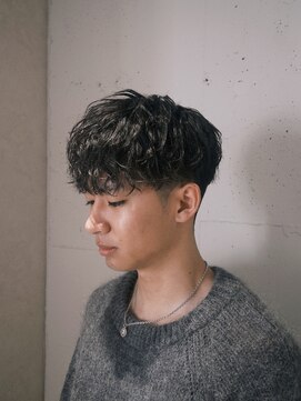 アレアル 広島並木通り店(ALEAR) 無造作シャドウパーマ