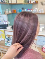 アースオーセンティック 大分下郡店(EARTH Authentic) 白髪ぼかしラベンダーピンクハイライト