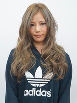 ヘアアンドメイク サファイア(Hair and Make SAPPHIRE) スポーティーベージュで秋は決まり(>_<)