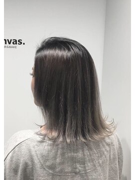 トーン 上大岡(tone.) バレイヤージュ シルバーグレー