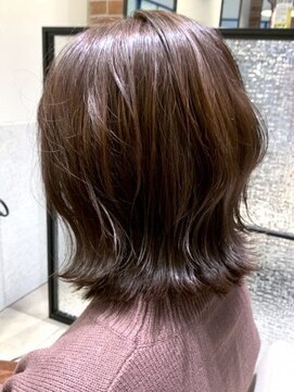 クアトログランシュ 水戸店(QUATRO×GranCieux) 外ハネロブ