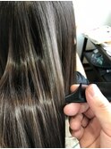 モテ髪ツヤツヤミディアムロング
